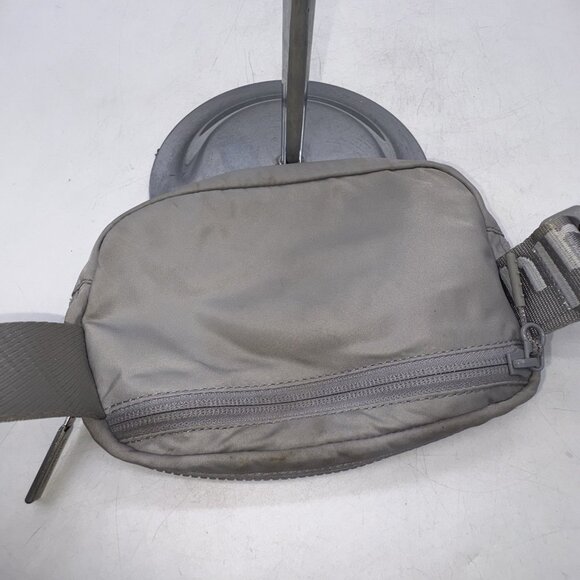 Lululemon Belt Bag Fanny Pack Crossbody Gray Logo On Strap - Picture 3 of 11